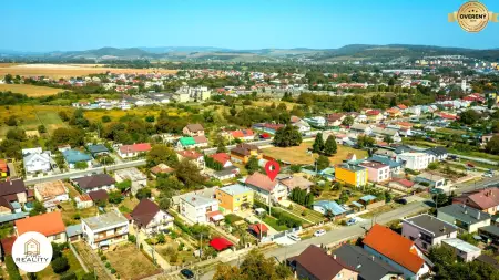 Rodinný dom v tichom prostredí Vranov nad Topľou, mestská časť Čemerné - 20