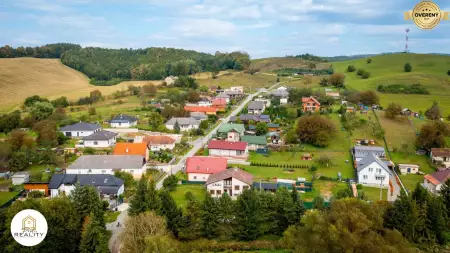 5i rodinný dom s altánkom, záhradou a perfektnou dostupnosťou - 11